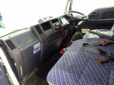 AC PS PW SRS ABS キーレス 左電格ミラー AM/FMラジオ ETC アドブルー ターボ 排気ブレーキ 車線逸脱警報装置 PCB アイドリングストップ フォグランプ ASR