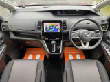 セレナ 2.0 ハイウェイスター 4WD 1オーナー/純ナビ/後席M/全周囲/両電