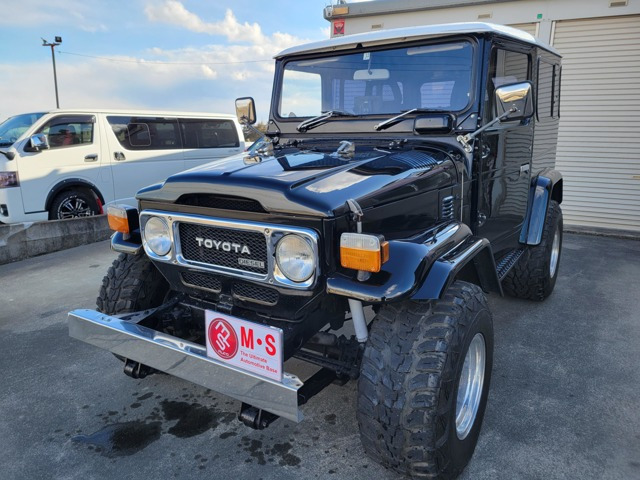 ランドクルーザー40  BJ42最終型 社外バンパーリフトアップ