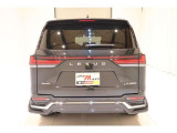 LX 600 エグゼクティブ 4WD 4人乗 リアエンターテイメント 禁煙車