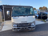 エルフ  2tダンプ/4ナンバー/5速MT車