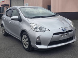 アクア 1.5 G ワンオーナー車 オートリトラドアミラー付