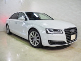 A8 L 4.0 TFSI クワトロ 4WD 後期モデル リアエンター