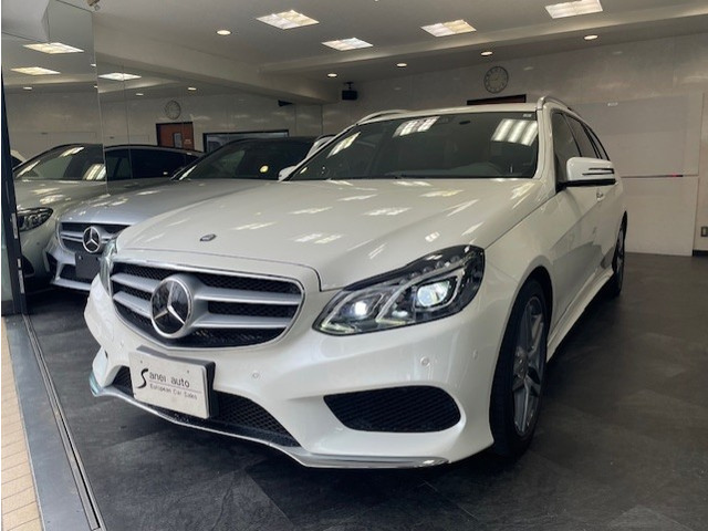 EクラスワゴンE300 4マチック アバンギャルド AMGスポーツパッケージ 4WD左ハンドル・26000km
