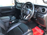 ラングラー アンリミテッド サハラ 2.0L 4WD 8.4インチナビAppleCarplay
