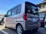★183号線沿い★当店は国道183号線沿いにございます!大通りに面しております!目の前にはバス停「西原」もございますので、お気軽にご来店ください(^^♪ニコニコレンタカーの看板が目印です!