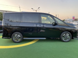 セレナ 2.0 ハイウェイスター V Vセレクション 登録済未使用車/両側電動スライドドア/