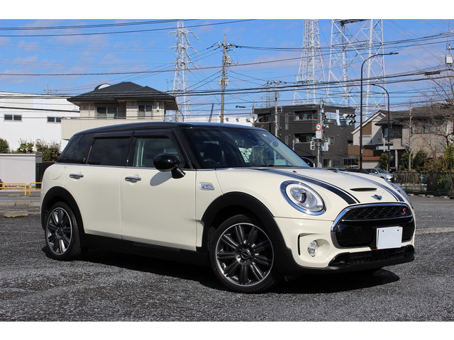 ミニクラブマン クーパー S 特別仕様♪ 禁煙車 豪華快適装備が満載♪