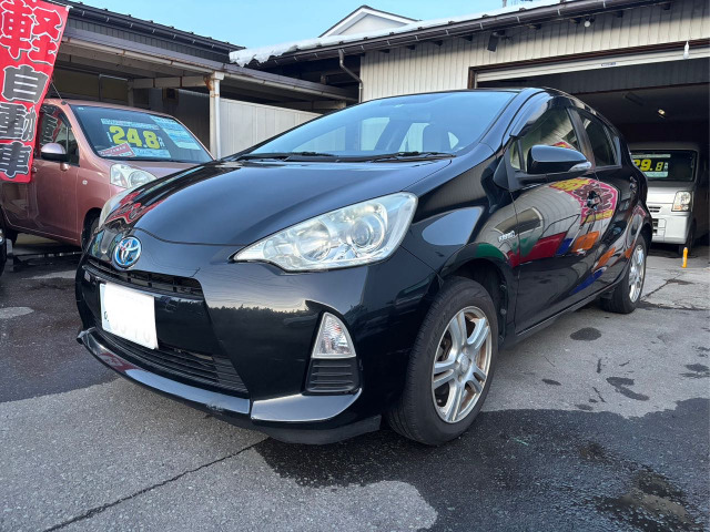 アクア 1.5 L お手軽価格‼低燃費hybrid‼ナビ付‼