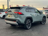 RAV4 2.0 アドベンチャー 4WD 専用レザーシート パワーシート