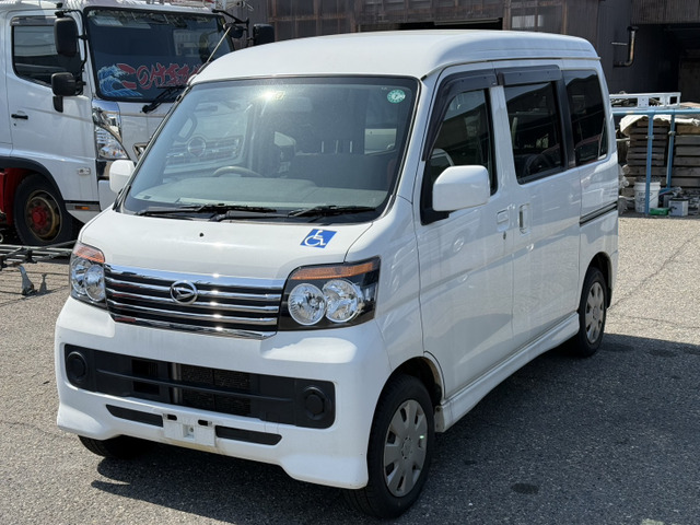 アトレーワゴン フレンドシップ リヤシートリフト 4WD 2年車検整備付き/福祉用車/レ...