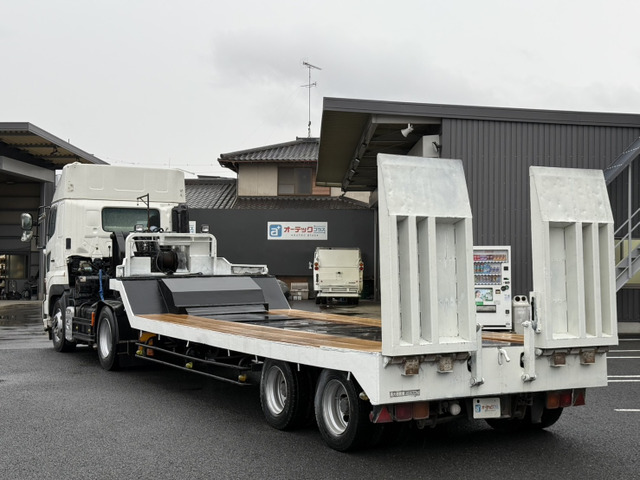 一旦投稿中止します軽ダンプアップトレーラー