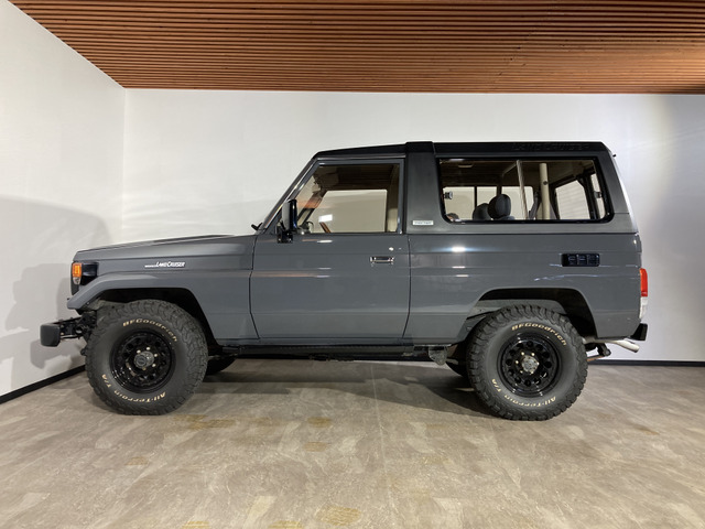 中古車 トヨタ ランドクルーザー70 4.2 ZX FRPトップ ディーゼル
