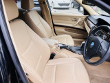 3シリーズツーリング 320i 