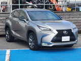 NX 200t Fスポーツ 
