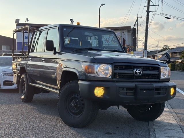 ランドクルーザー70 ピックアップ 4.0 4WD 