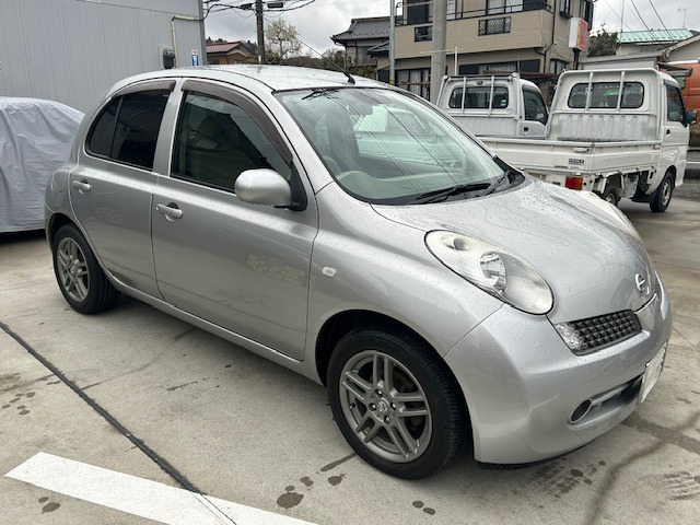 マーチ 1.2 12S Vパッケージ 12SRアルミ付き