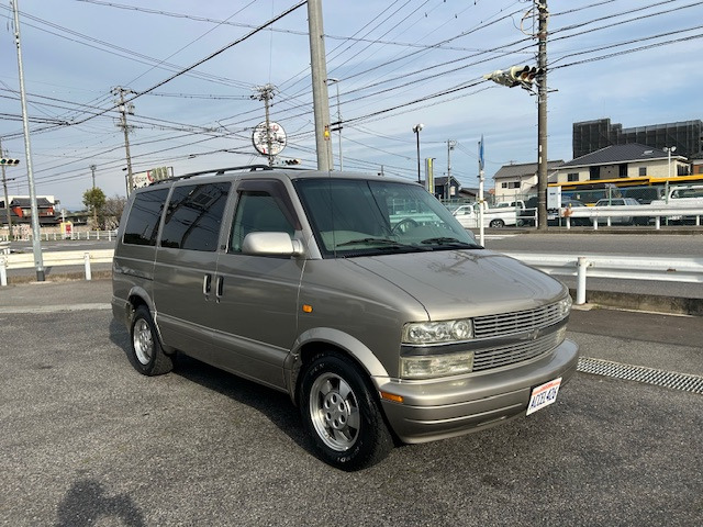 アストロLT 4WDD車・純正16AW・ユーザー買取車