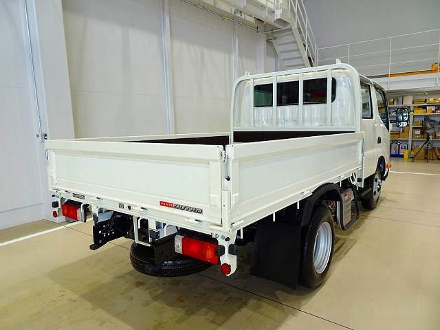 日野 デュトロ 4.0 ダブルキャブ 高床 ディーゼル 4WD 2t 標準
