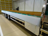荷台内寸:880×239×30(リア:39) 三方開 アルミアオリ アオリ三方上部アルミ縞鋼板張り ステンレス製アオリヒンジ/左右セイコーラック 荷台床鉄板張り 埋め込みフック23対 パイプ立て穴5対