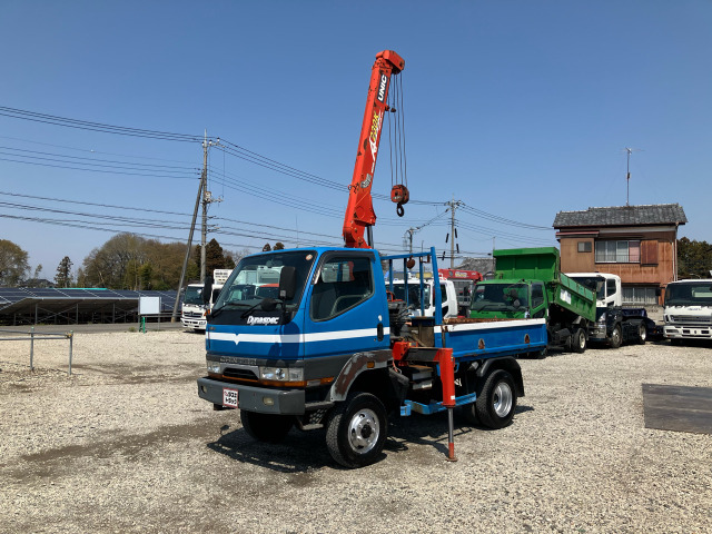 中古車 三菱ふそう キャンター 超高床4WD パートタイム ハイロー 中古車 三菱ふそう キャンター 超高床4WD パートタイム ハイロー