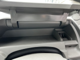 納車仕上げでは、通常ポリマーコーティングは施工しますが、硬化型のガラスコーティングもご対応しております。ご要望や駐車環境などに合わせて、ご提案させていただきます。