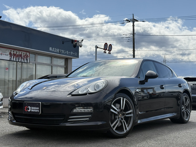 パナメーラ 4 PDK 4WD ヒーター付P革シート ETC Bカメラ