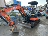 日立 油圧ショベル ZX30U-5A アワメータ1172h