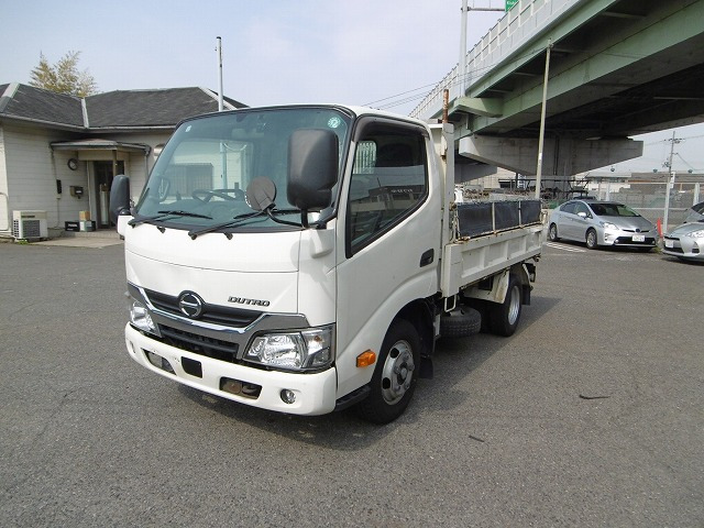 デュトロ  2トン新明和強化ダンプ