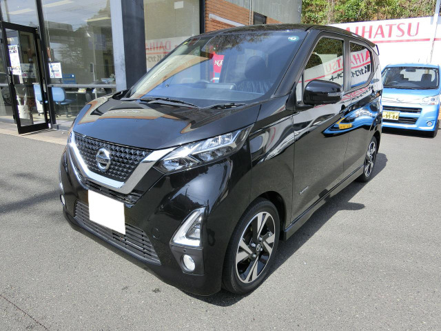 デイズ ハイウェイスター Gターボ 純正8インチナビ・アラウンドビュー