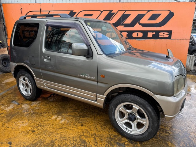 ジムニー ランドベンチャー 4WD フォグランプ キーレス 背面カバー