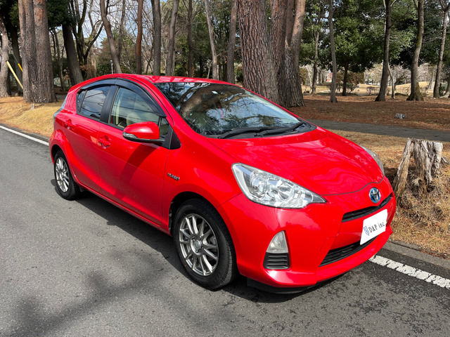 アクア 1.5 S ★車検有り