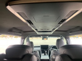 天井にも吹き出し口あり、車内快適☆