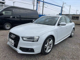A4 2.0 TFSI クワトロ Sラインコンペティション 4WD 