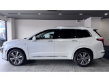 XT6 プラチナム 4WD 
