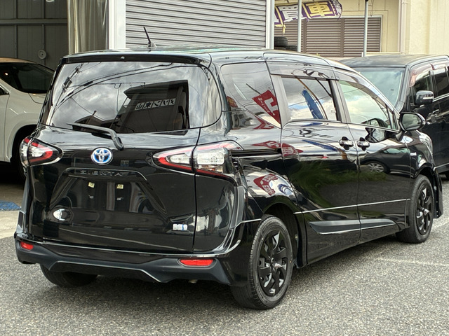 中古車 トヨタ シエンタ ハイブリッド 1.5 G モデリスタ 両側