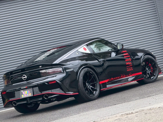 今日の２４時まで限定価格1/3のお値段です。３点セット　赤×黒 日産 フェアレディZ 3.0 NISMO 東京オートサロン出展車両Z NISMO の