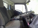 AC PS PW SRS ABS キーレス 社外メモリーナビ/DVD(AVN-RB7) ETC ドラレコ アドブルー ターボ 排気ブレーキ HSA 車線逸脱警報装置 PCS ASR