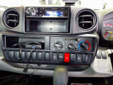 AC PS PW SRS ABS キーレス AM/FMラジオ ETC ターボ フォグランプ 携帯電話ホルダー付 左シャシリア工具箱