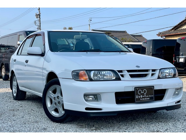 パルサーセダン 1.6 VZ-R SR16VEエンジン 5速MT HID