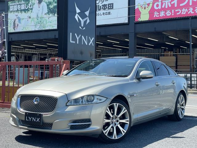 XJ XJ 3.0 プレミアムラグジュアリー ベージュ革 ナビ ドラレコ バックカメラ