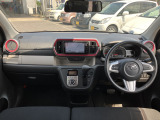 【支払総額推進店】お車をご覧い頂きまして、誠に有難う御座います。在庫車両になりますので、是非ご都合の宜しい時に、見に来て下さい。来店予約をされると、ご案内がスムーズです。