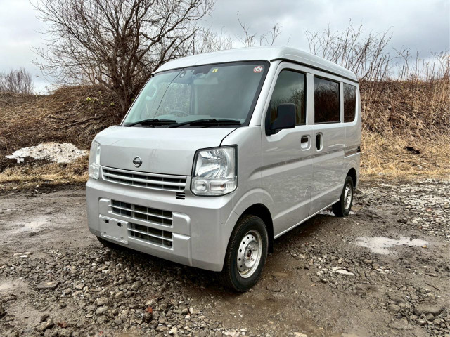 NV100クリッパー DX ハイルーフ 4WD 