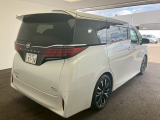 アルファード ハイブリッド 2.5 エグゼクティブ ラウンジ E-Four 4WD 寒冷地仕様、防...