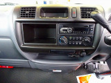AC PS PW SRS ABS 集中ドアロック 左ミラー電動角度調整 CD AM/FMラジオ ETC リアガラス熱線 間仕切りビニールカーテン付 プライバシーガラス