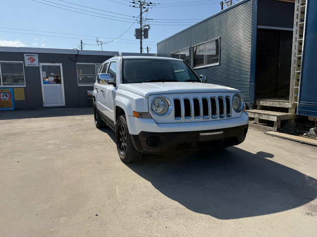 パトリオット スポーツ 4WD 