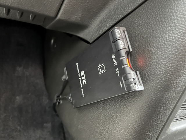 日産 キューブ 1.5 15X インディゴプラスプラズマ 車高調/AW検討中