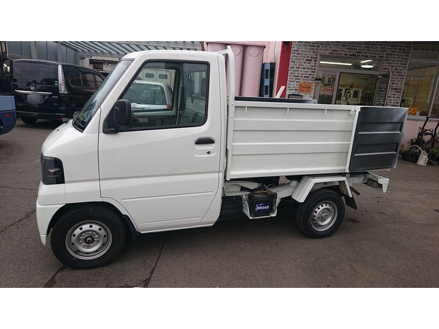 三菱 ミニキャブトラック 新明和製深ダンプ 4WD 5MT AC の中古車詳細