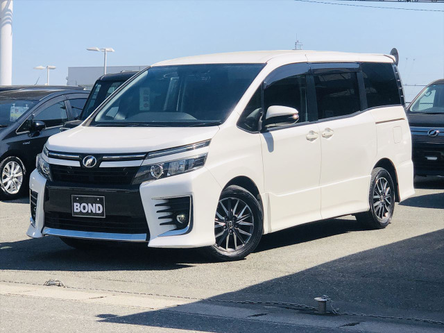 ヴォクシー 2.0 ZS 