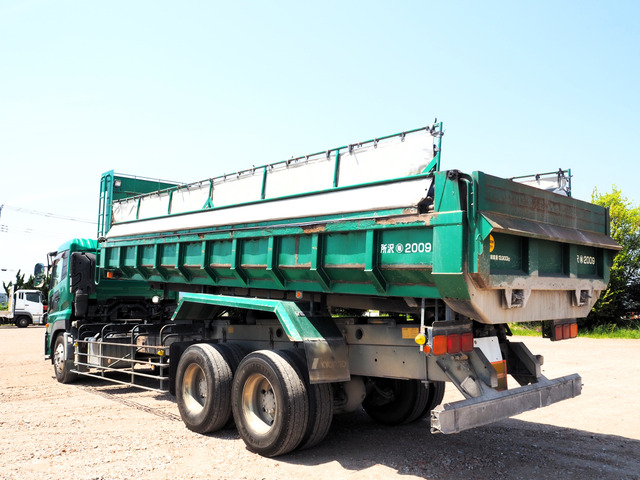 UDトラックス クオン ダンプ 2デフ 25t ダンプ 積載13.9t の中古